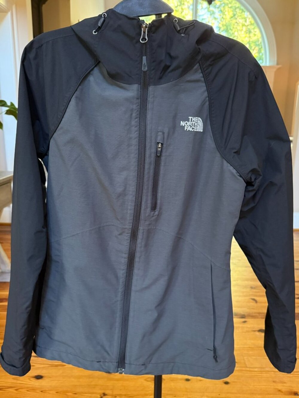 The North Face Women's Cinder Triclimate outer shell Jacket S Grey/Black